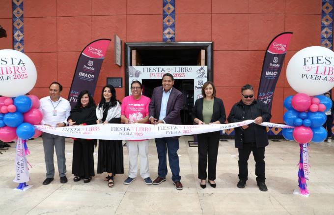 Comienza la "Fiesta del libro" en Puebla capital