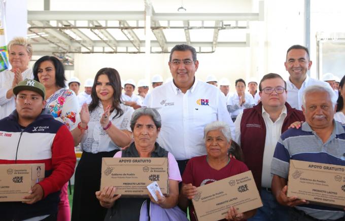 Continuará Gobierno Estatal con acciones para seguir mejorando indicadores de pobreza: Sergio Salomón Céspedes