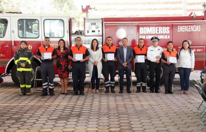 Reconoce Gobierno de San Andrés Cholula a las y los bomberos en su día