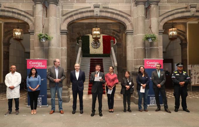 "Contigo Veremos Más" va por 336 cirugías de cataratas gratuitas: SMDIF Puebla