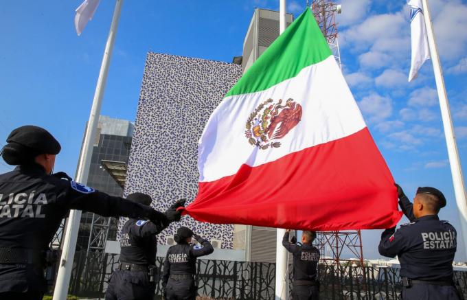 Gobierno de Puebla combate delincuencia y garantiza mejores condiciones a policías