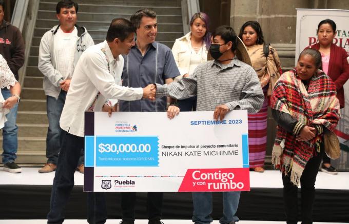 Gobierno Municipal apoya a proyectos comunitarios