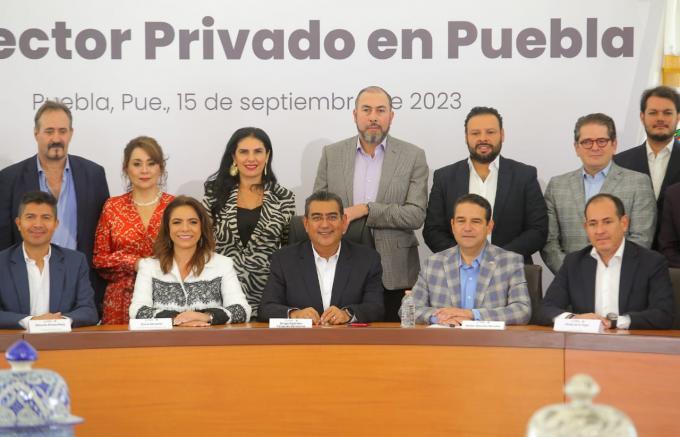 Inversiones en Puebla ascienden a más de 3 mil millones de dólares; Sergio Salomón Céspedes