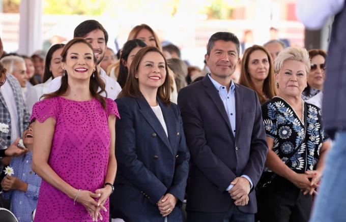 Liliana Ortiz rindió su informe de actividades a cargo del SMDIF