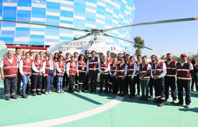 Reactiva Sergio Salomón tres helicópteros para otorgamiento de servicios de Salud, Seguridad y PC
