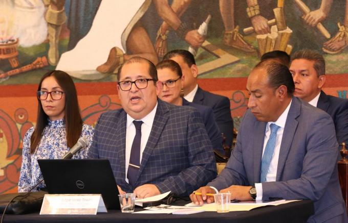 Comparece ante Cabildo el Secretario de Movilidad e Infraestructura de Puebla capital, Edgar Vélez Tirado