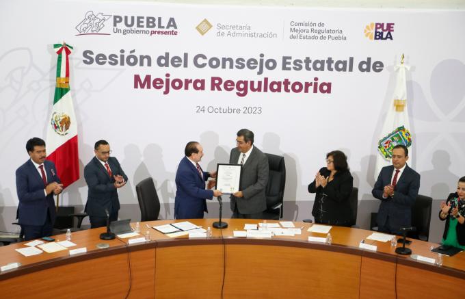 Tiene Puebla un Gobierno Estatal transparente, eficiente y que promueve digitalización: Sergio Salomón Céspedes