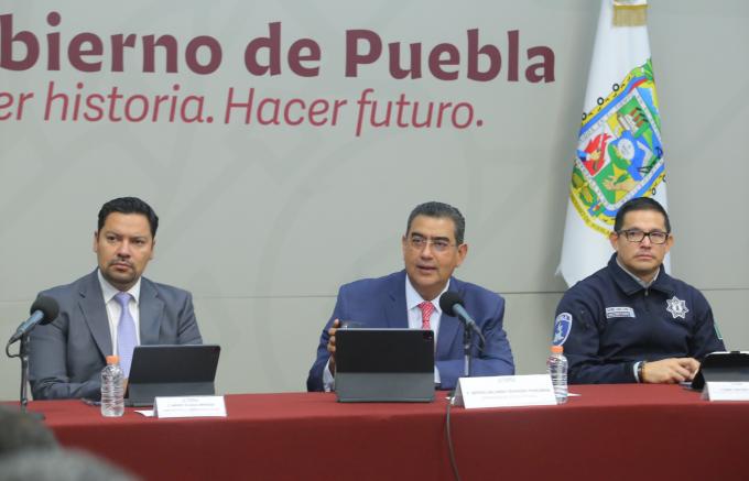 Gobierno de Puebla, presente en Guerrero el tiempo que sea necesario, garantiza Sergio Salomón Céspedes