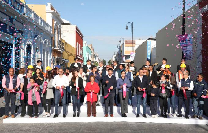 Ayuntamiento de Puebla entregó la rehabilitación de las calles de la Zona Norte del Centro Histórico