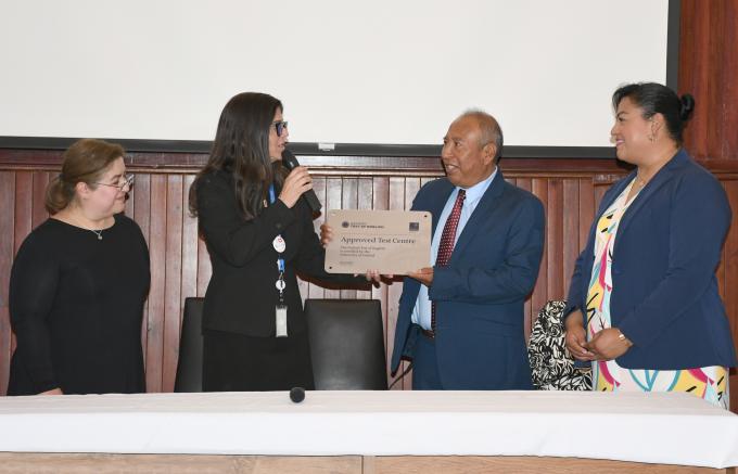 Recibe la Facultad de Lenguas de la BUAP, acreditación como centro certificador del Oxford Test of English