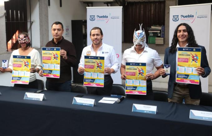 Puebla convoca a certificarse como luchador profesional