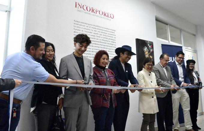 La rectora de la BUAP, Lilia Cedillo inaugura las exposiciones "Arte en la era digital" e "Incorpóreo"
