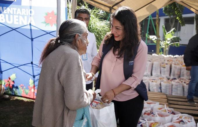 Guadalupe Cuautle encabeza la entrega del Apoyo Alimentario Noche Buena