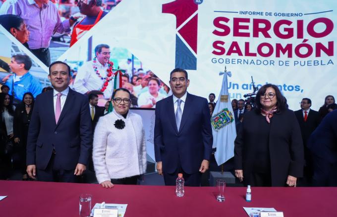 El gobernador Sergio Salomón Céspedes rindió su Informe de Gobierno