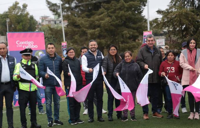 Comenzaron obras para el rescate del parque y cancha de Lomas de San Miguel