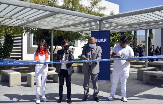 Reconoce Rectora Lilia Cedillo la consolidación de la Facultad de Medicina Veterinaria y Zootecnia de la BUAP