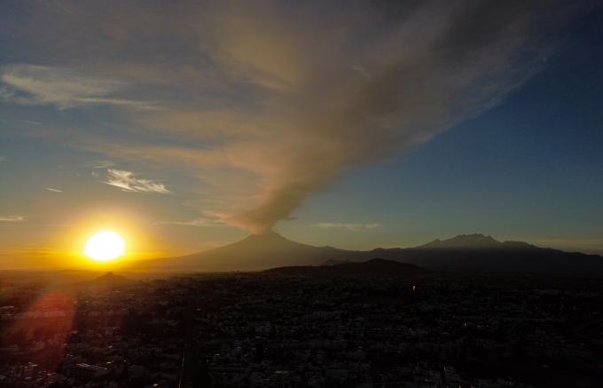 El volcán Popocatépetl registró 91 exhalaciones y 207 minutos de tremor, en las últimas horas
