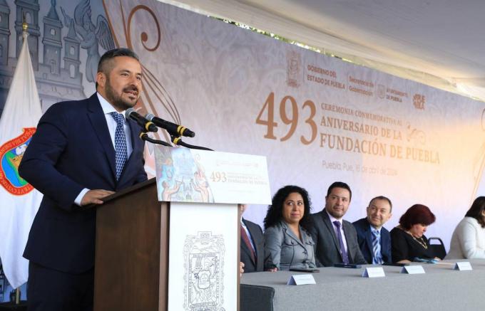 Realizan Ceremonia Conmemorativa de la Fundación de Puebla en el Monumento Fundadores por el 493 Aniversario de la ciudad