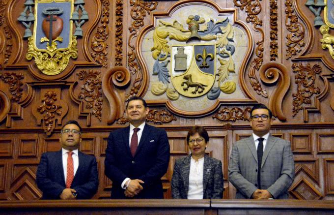 Presenta el candidato Alejandro Armenta su plan de trabajo  ante el H. Consejo Universitario de la BUAP