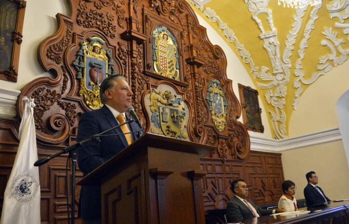 Fernando Morales, candidato de Movimiento Ciudadano presenta plan de gobierno ante el H. Consejo Universitario de la BUAP