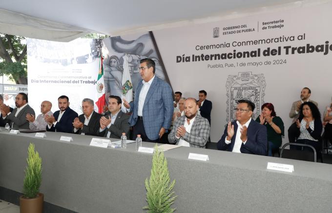 Autoridades estatales encabezaron la Ceremonia Conmemorativa al Día Internacional del Trabajo.