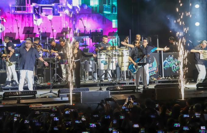 Baila Feria de Puebla con los Ángeles Azules