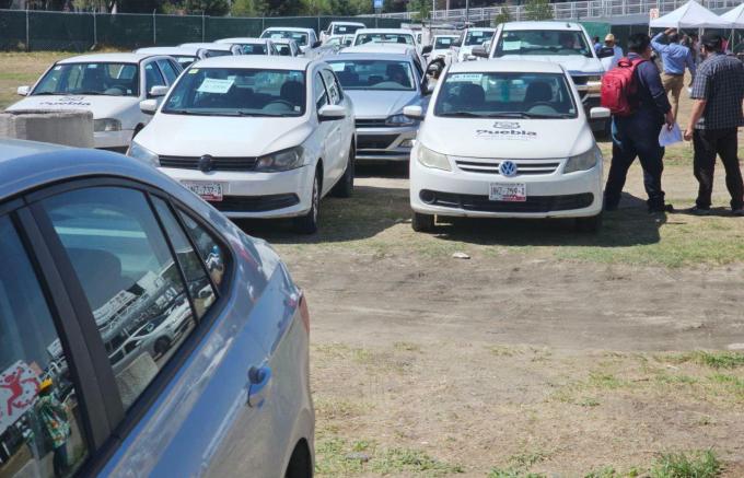 Como parte de las medidas de blindaje electoral, el Ayuntamiento de Puebla resguardó vehículos oficiales