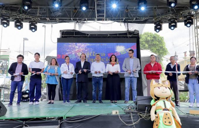 Inaugura Edmundo Tlatehui la Feria Cultura y Tradición