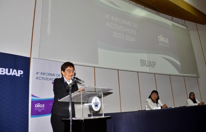 Asiste la rectora de la BUAP, Lilia Cedillo, al Cuarto Informe de Labores de la Dirección Institucional de Igualdad de Género