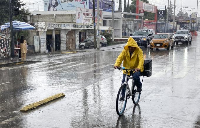 Reporta PC Estatal saldo tras deslizamiento sobre una vivienda en Libres, debido a  las constantes lluvias