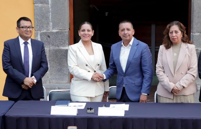 Realizan Edmundo Tlatehui y Guadalupe Cuautle primera reunión para la transición en San Andrés Cholula