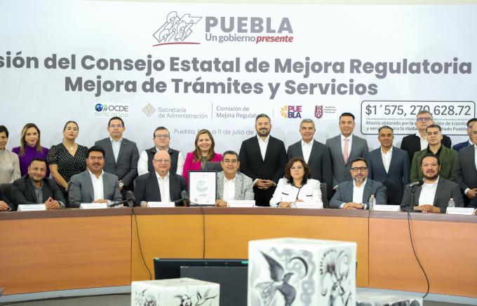 Puebla es ejemplo nacional en simplificación de trámites y mejora regulatoria: Sergio Salomón Céspedes