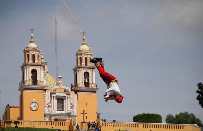 Rompe récord San Pedro Cholula en afluencia turística y derrama económica