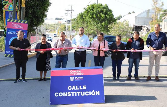Gobierno Municipal renueva calle Constitución en Santo Tomás Chautla