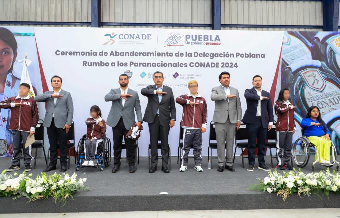 Abanderamiento de la delegación poblana rumbo a los Paranacionales CONADE 2024