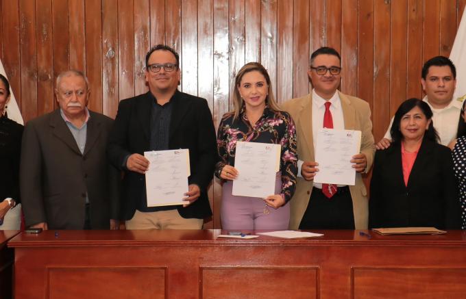 Inaugura Paola Angon la 74 edición de la Feria De San Pedro Cholula.