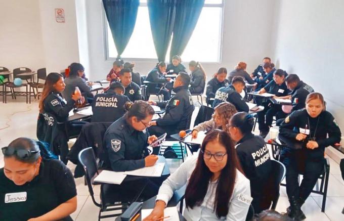 Concluyó ciclo de seminarios para policías de San Andrés Cholula
