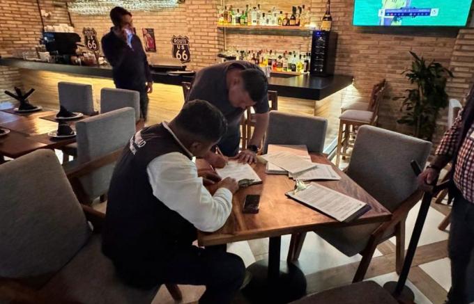 Verificó Normatividad negocios en Puebla capital