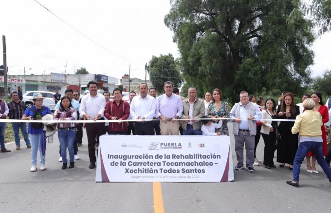 El gobernador Sergio Salomón Céspedes entregó obras en tres municipios de la entidad