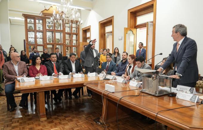El alcalde José Chedraui tomó protesta a Jesús Sánchez Reliac como Coordinador General del IMPLAN