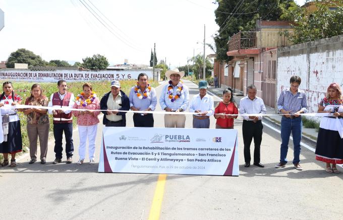 Realizó gira de trabajo por los municipios de Atzitzihuacán, Tochimilco y Tianguismanalco, el gobernador Sergio Salomón Céspedes