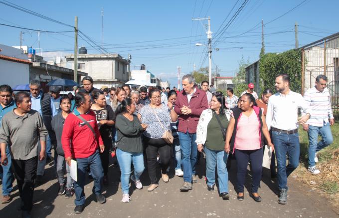 Anunció Ayuntamiento de Puebla proyecto de pavimentación en la colonia Valle del Paraíso