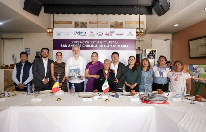 Extiende Gobierno de San Andrés Cholula lazos de cooperación con Rumania y con Mitla