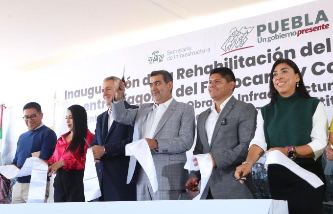 El gobernador Sergio Salomón Céspedes entregó  la rehabilitación del bulevar Forjadores en Puebla capital