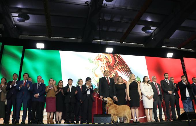 Ofrece Alejandro Armenta primer mensaje como gobernador de Puebla, en el Centro Expositor
