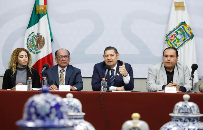Sostuvo el gobernador Alejandro Armenta primera reunión de trabajo con delegados de la Secretaría de Gobernación