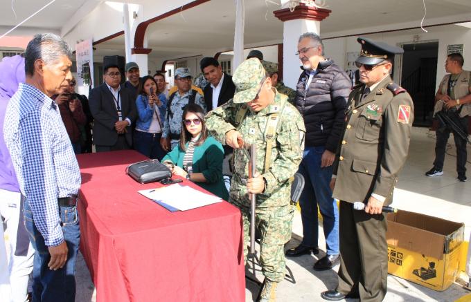 Realizó personal de la XXV Zona Militar campaña de canje de armas en Santa María Xonacatepec