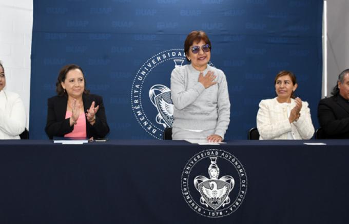 Reconoce la Rectora Lilia Cedillo fortalecimiento de la Facultad de Ingeniería Química