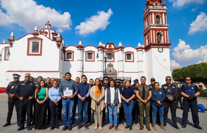 Turismo capacita a policías de San Pedro Cholula para mejorar la atención a visitantes