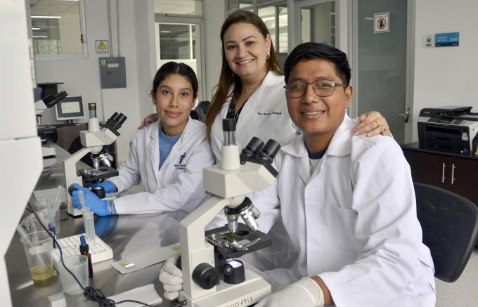 Investigadora realiza estudio sobre los parásitos de los cacomixtles